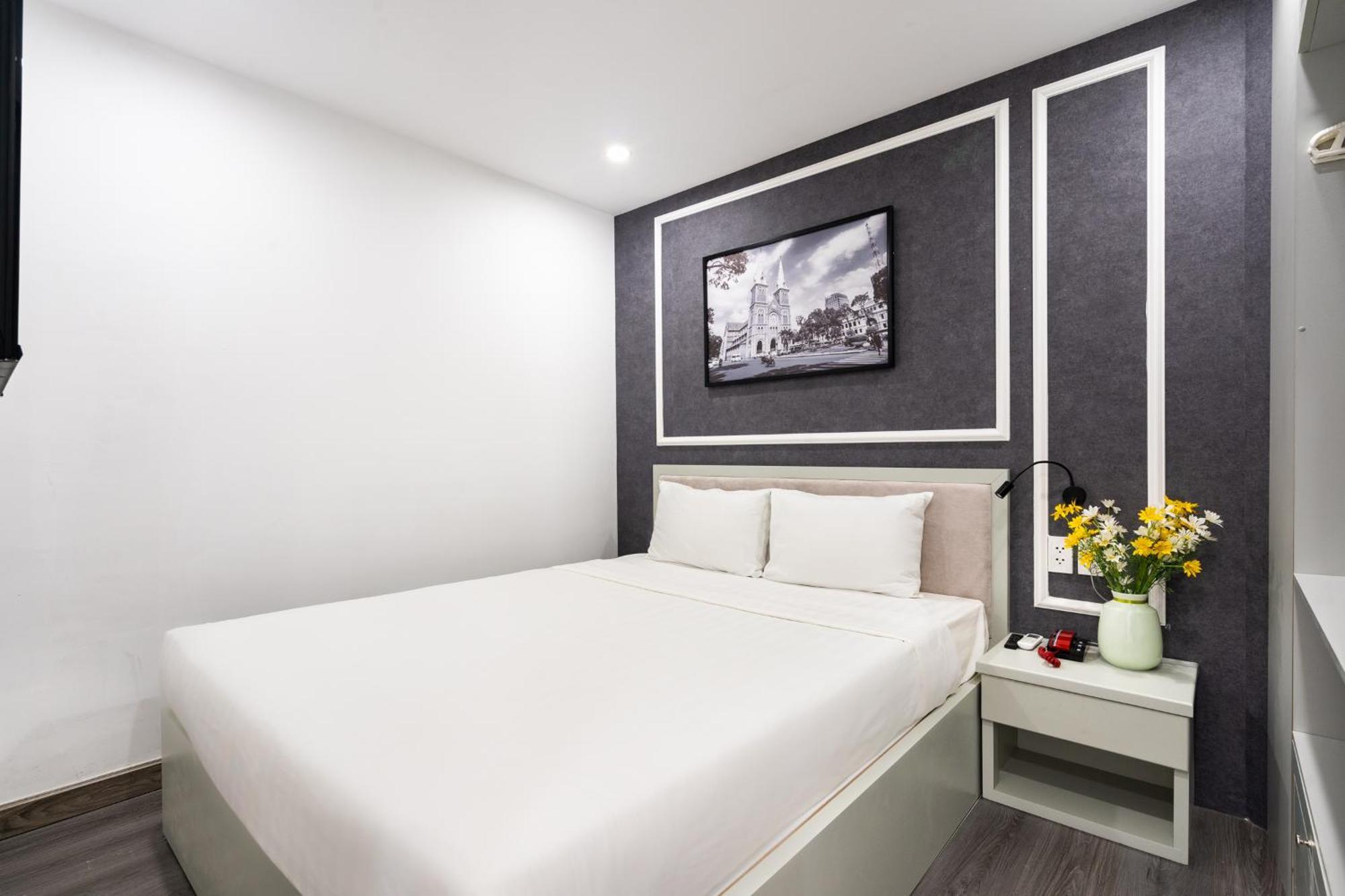 Huazhu Hotel Thành Pho Ho Chí Minh Esterno foto