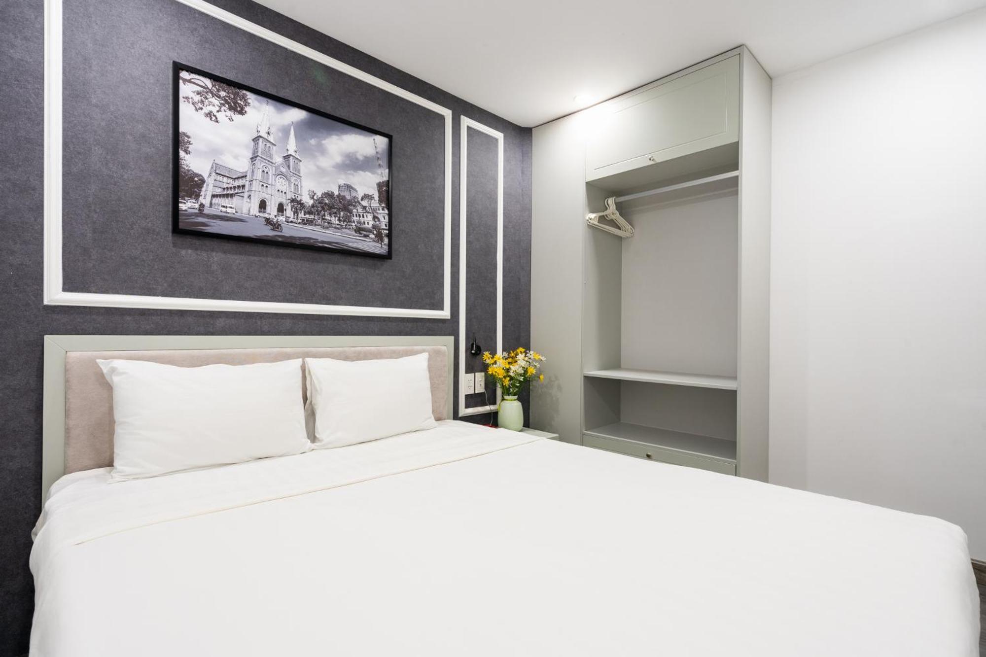 Huazhu Hotel Thành Pho Ho Chí Minh Esterno foto